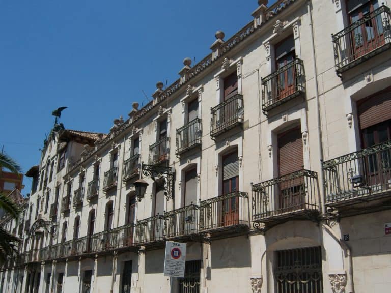 Restauración en valencia de la fábrica de paduana